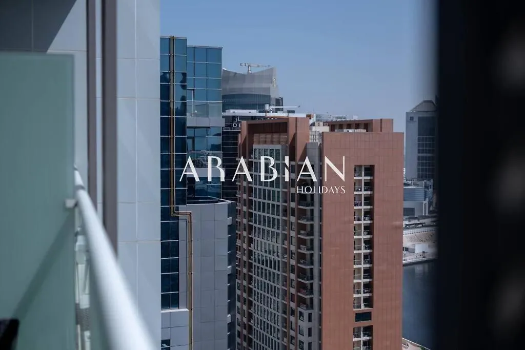 Cozy 1Br Apartment With Balcony In Business Bay Dubai